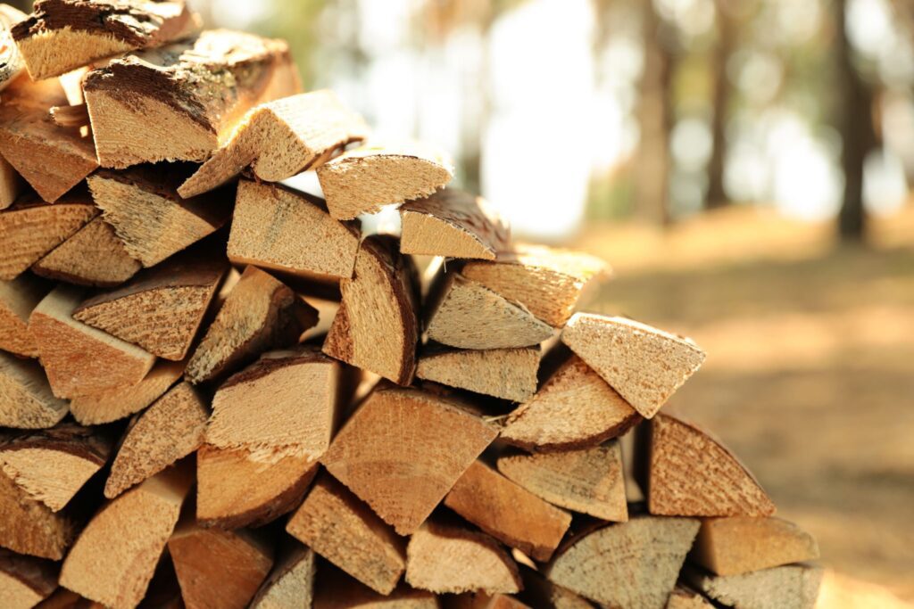 Schedule your firewood delivery to your New River Valley, VA, home today.
